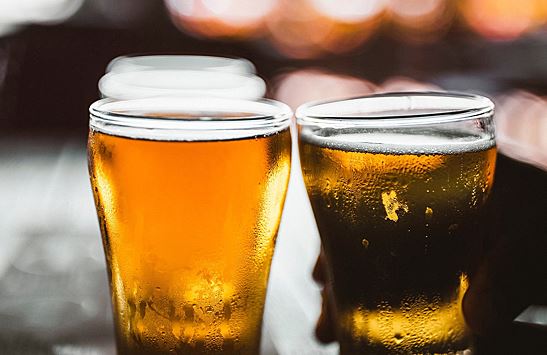 Невролог развеял миф о влиянии пива на развитие слабоумия